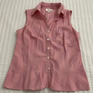 Cute top for Jeans and shorts